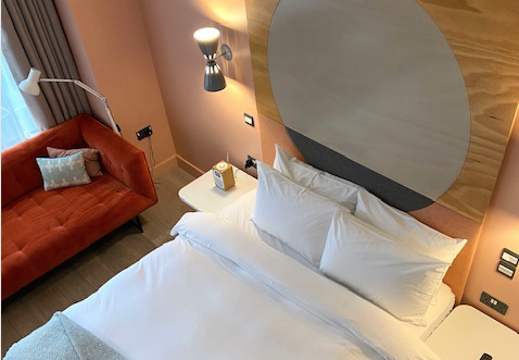 Room2 hometel Southampton