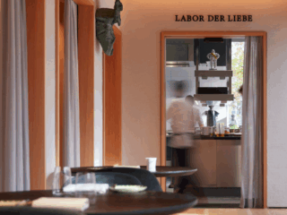 Het interieur van restaurant JAN